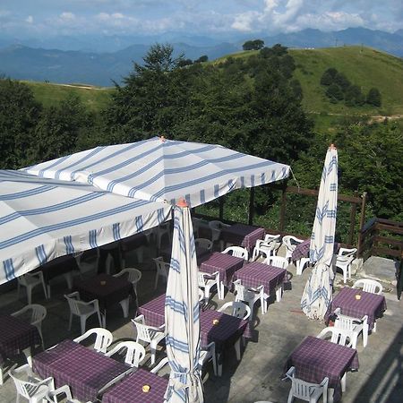 Albergo Casa Della Neve สเตรซา ภายนอก รูปภาพ