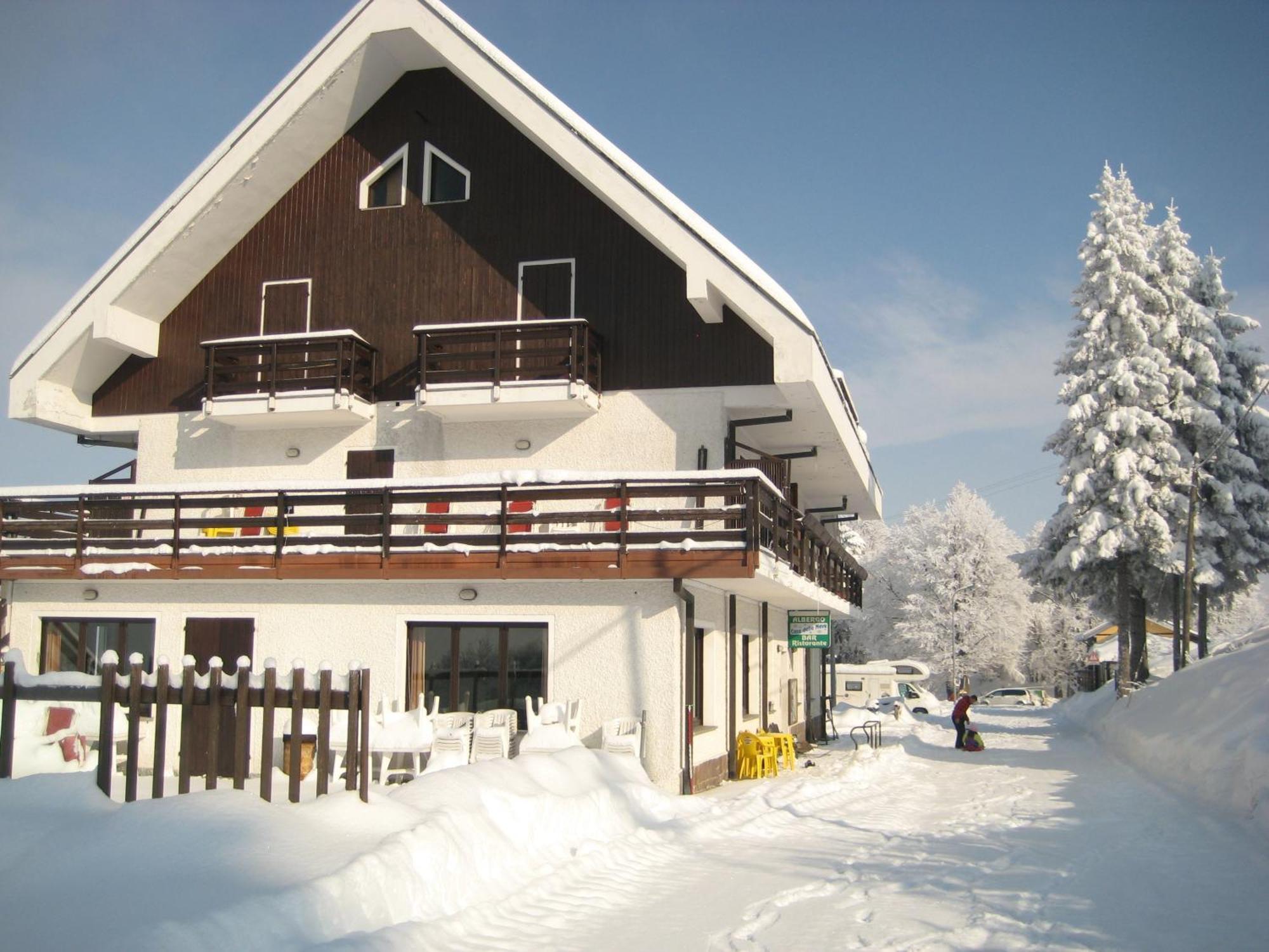 Albergo Casa Della Neve สเตรซา ภายนอก รูปภาพ