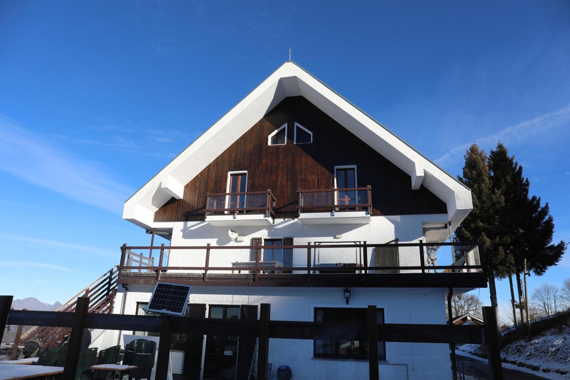 Albergo Casa Della Neve สเตรซา ภายนอก รูปภาพ