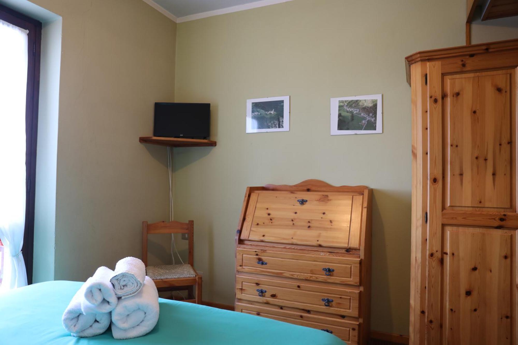 Albergo Casa Della Neve สเตรซา ภายนอก รูปภาพ