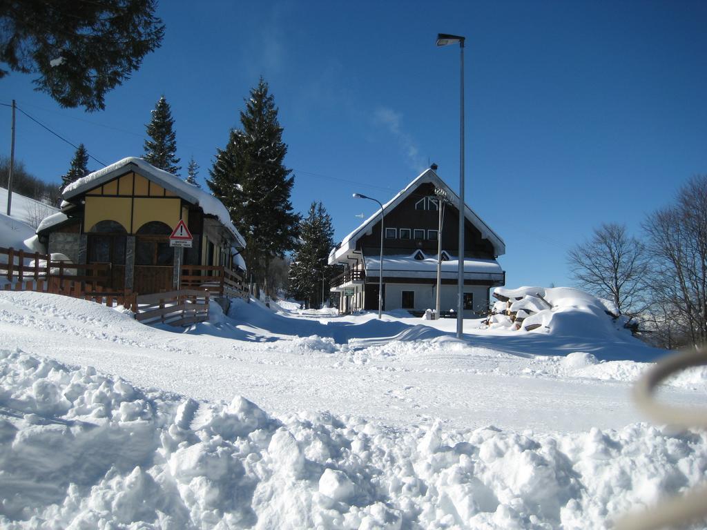 Albergo Casa Della Neve สเตรซา ภายนอก รูปภาพ